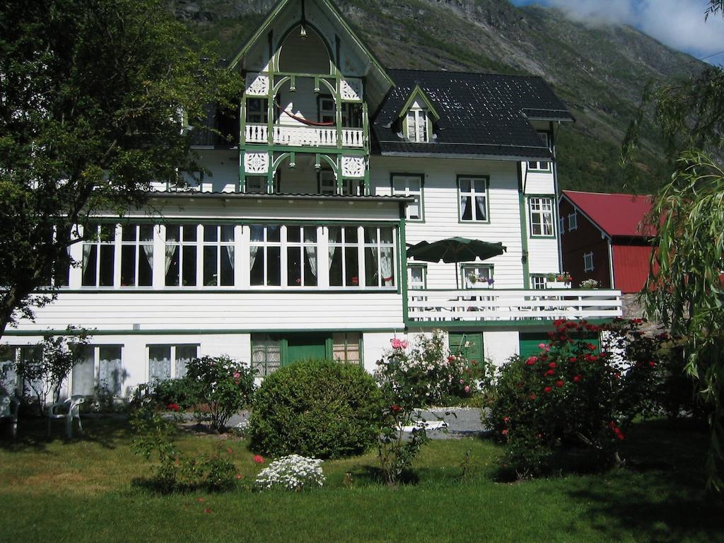 Hjelle Hotel Kültér fotó